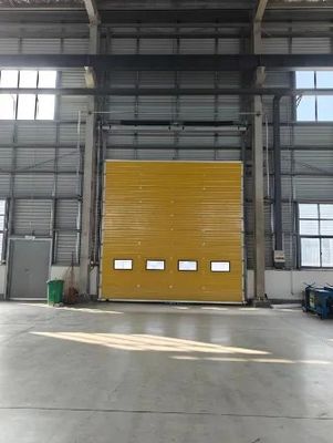 Mua 40mm Thickness Industrial Sectional Door with 0.4mm Steel and 2.0mm Galvanized Track for Enhanced Durability online manufacture