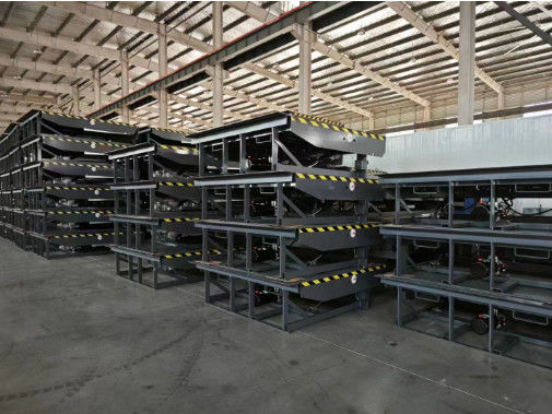 Grey Truck Hydraulic Dock Leveler cho việc tải và thả dễ dàng IP55