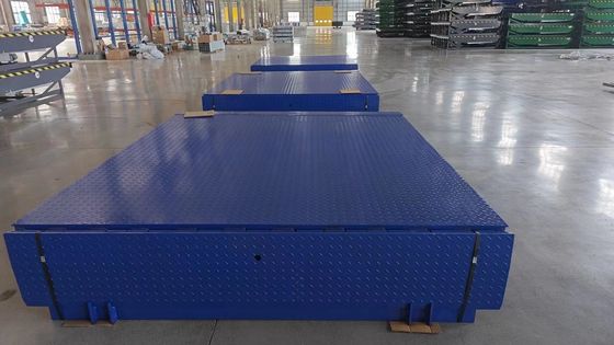 Grey Truck Hydraulic Dock Leveler cho việc tải và thả dễ dàng IP55