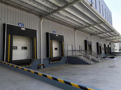 Chất côn trùng chống tải bến cảng nơi trú ẩn chống bụi Bức kín cửa bến cảng cơ học