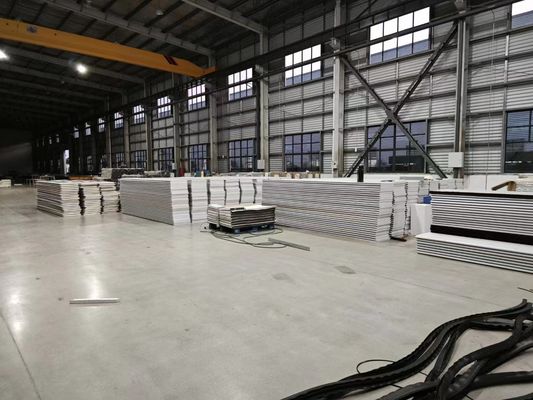 Khách hàng kích thước cửa nhà để xe khu vực giải pháp nhà để xe lý tưởng