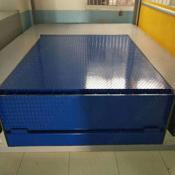 Dock Leveler với công nghệ chống trượt An toàn và độ tin cậy