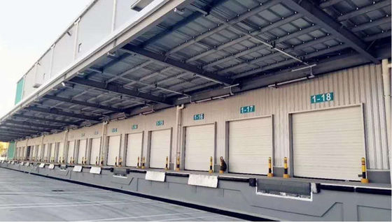 Cửa nhà để xe kiểu dáng và chức năng cho sử dụng thương mại và công nghiệp