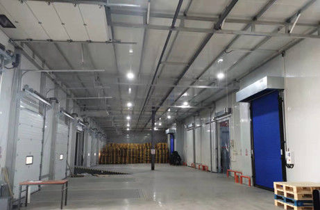 Cửa nhà để xe kiểu dáng và chức năng cho sử dụng thương mại và công nghiệp